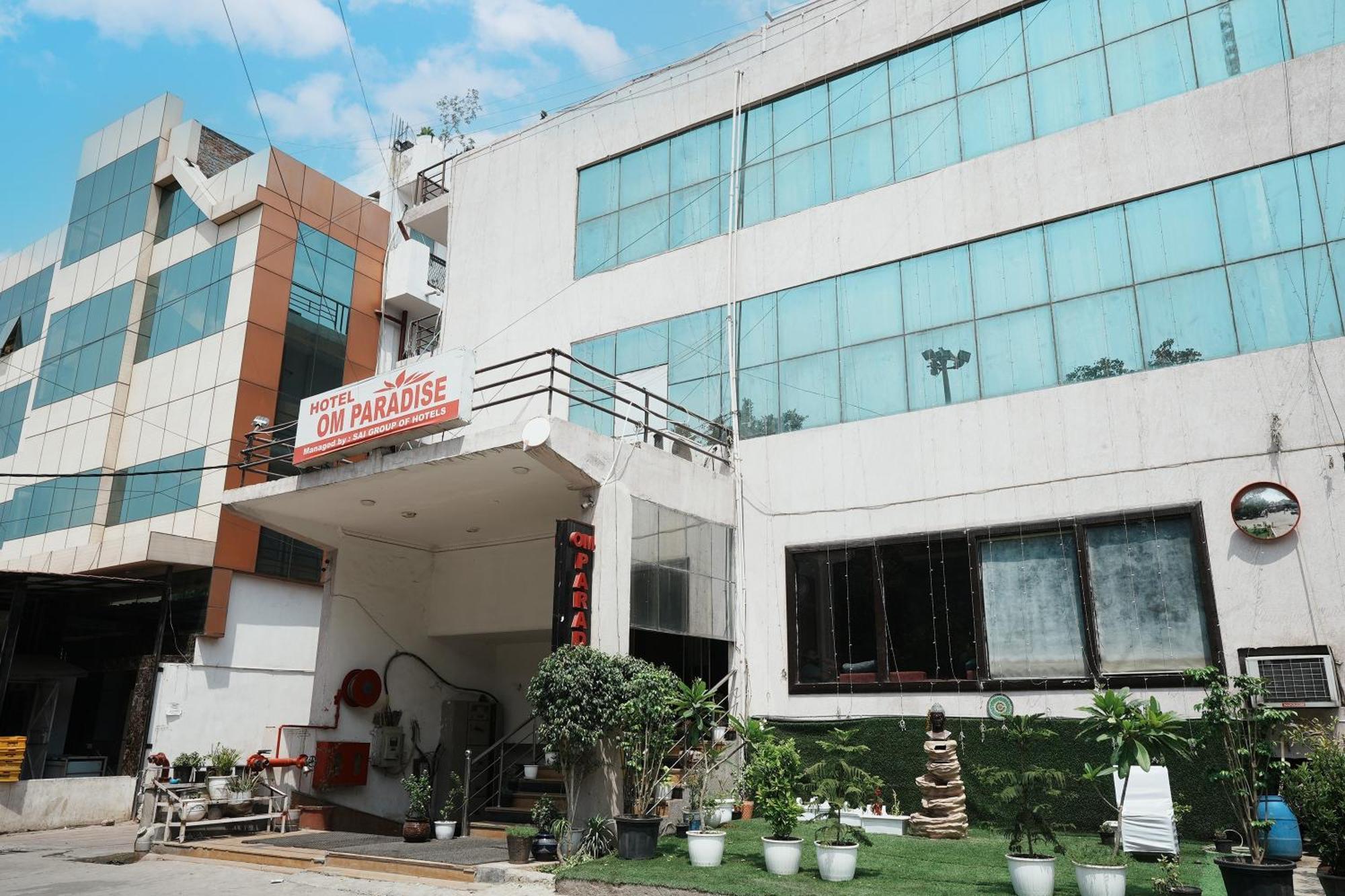 Hotel Om Paradise Near Igi Delhi Airport New Delhi Exterior photo
