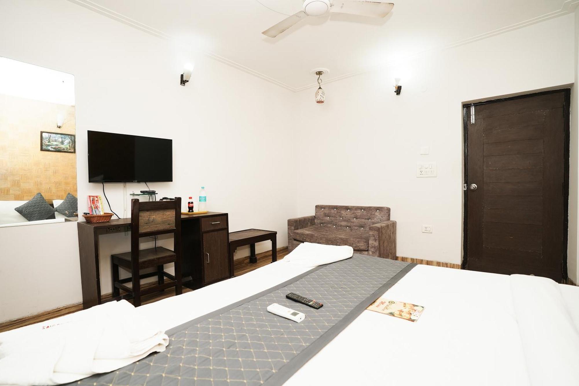 Hotel Om Paradise Near Igi Delhi Airport New Delhi Exterior photo