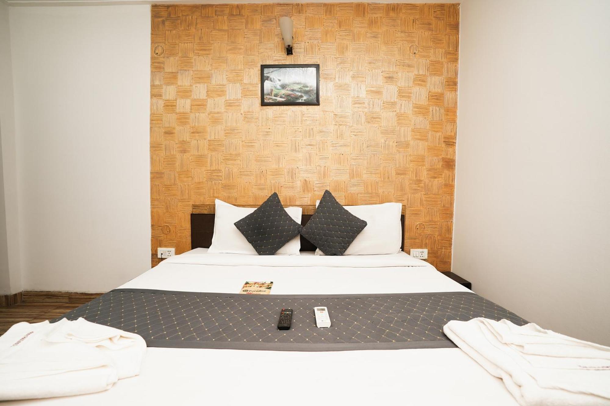 Hotel Om Paradise Near Igi Delhi Airport New Delhi Exterior photo